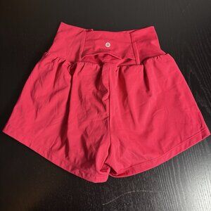 NWT HALARA Womens S Softlyzero Airy Shorts Winterberry Lined 3" Inseam